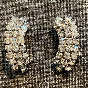 Elegant Silver VINTAGE CLIP ON Earrings